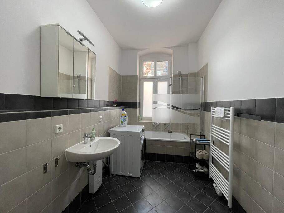 מגדבורג Lucky Stays Ls01 - Vollausstattung - Zentrum - Aufzug - Grosse Kueche - 2 Zimmer - Smart-Tv מראה חיצוני תמונה